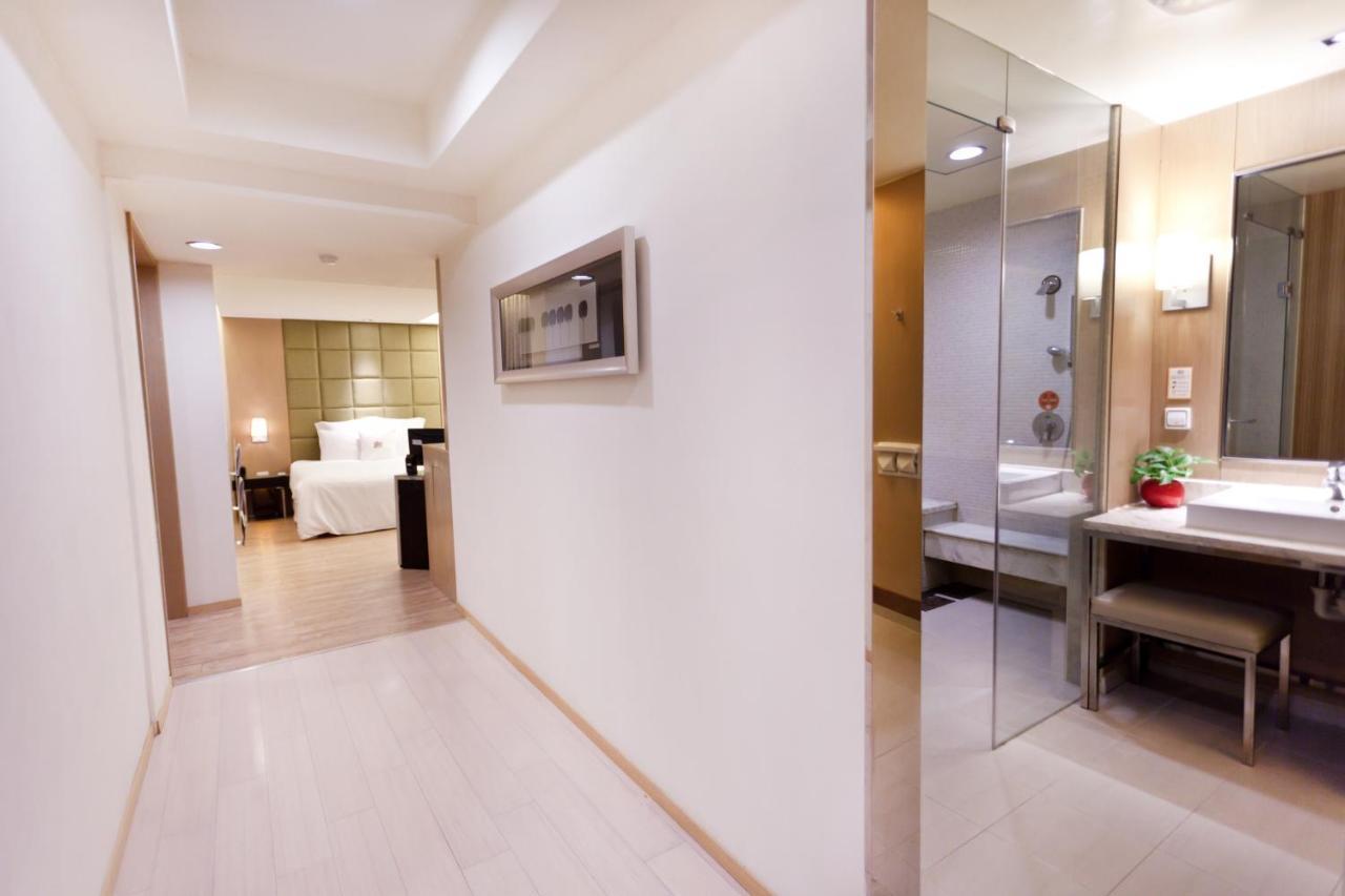 168 Motel-Hsinchu Εξωτερικό φωτογραφία