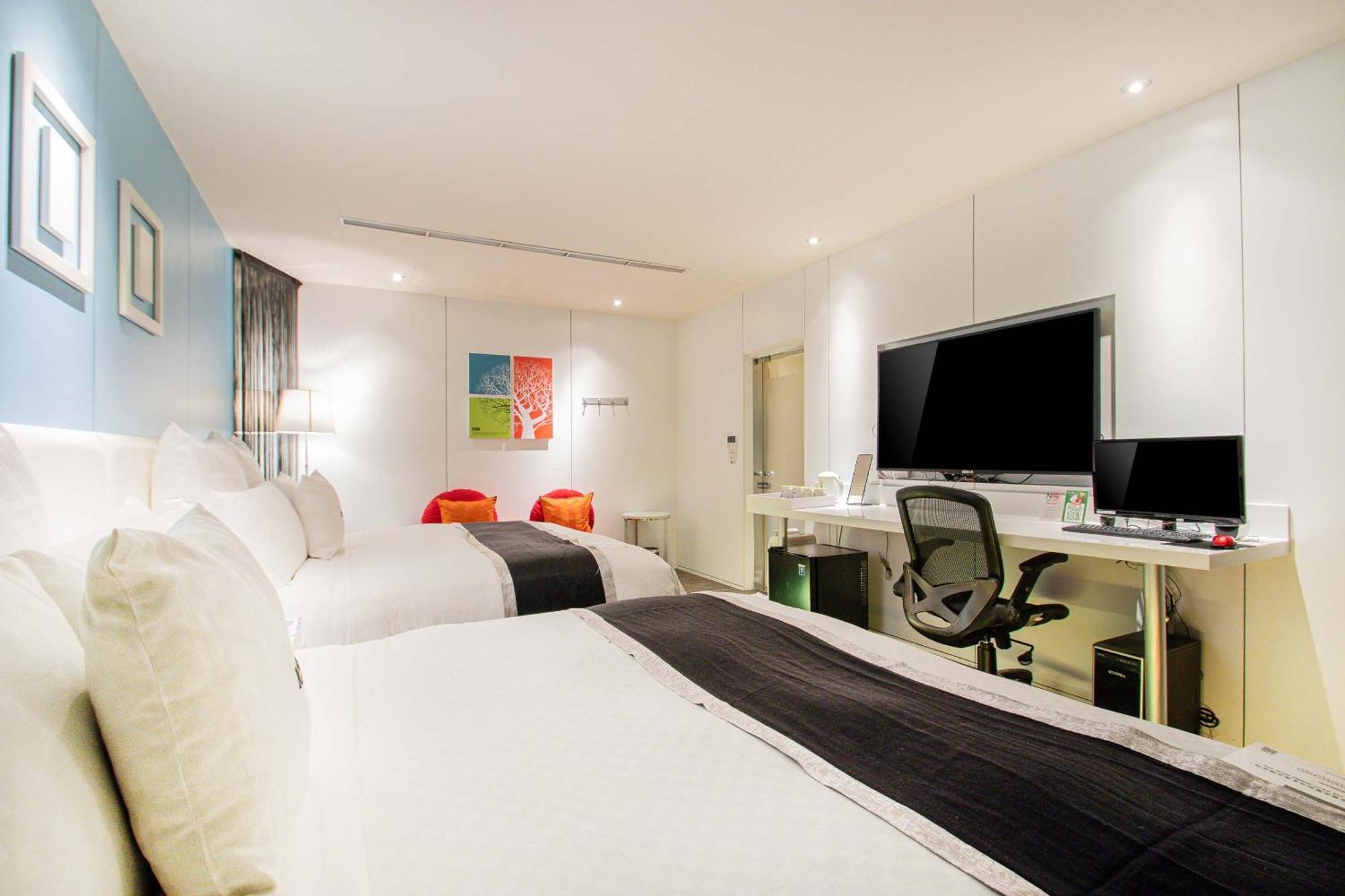 168 Motel-Hsinchu Εξωτερικό φωτογραφία