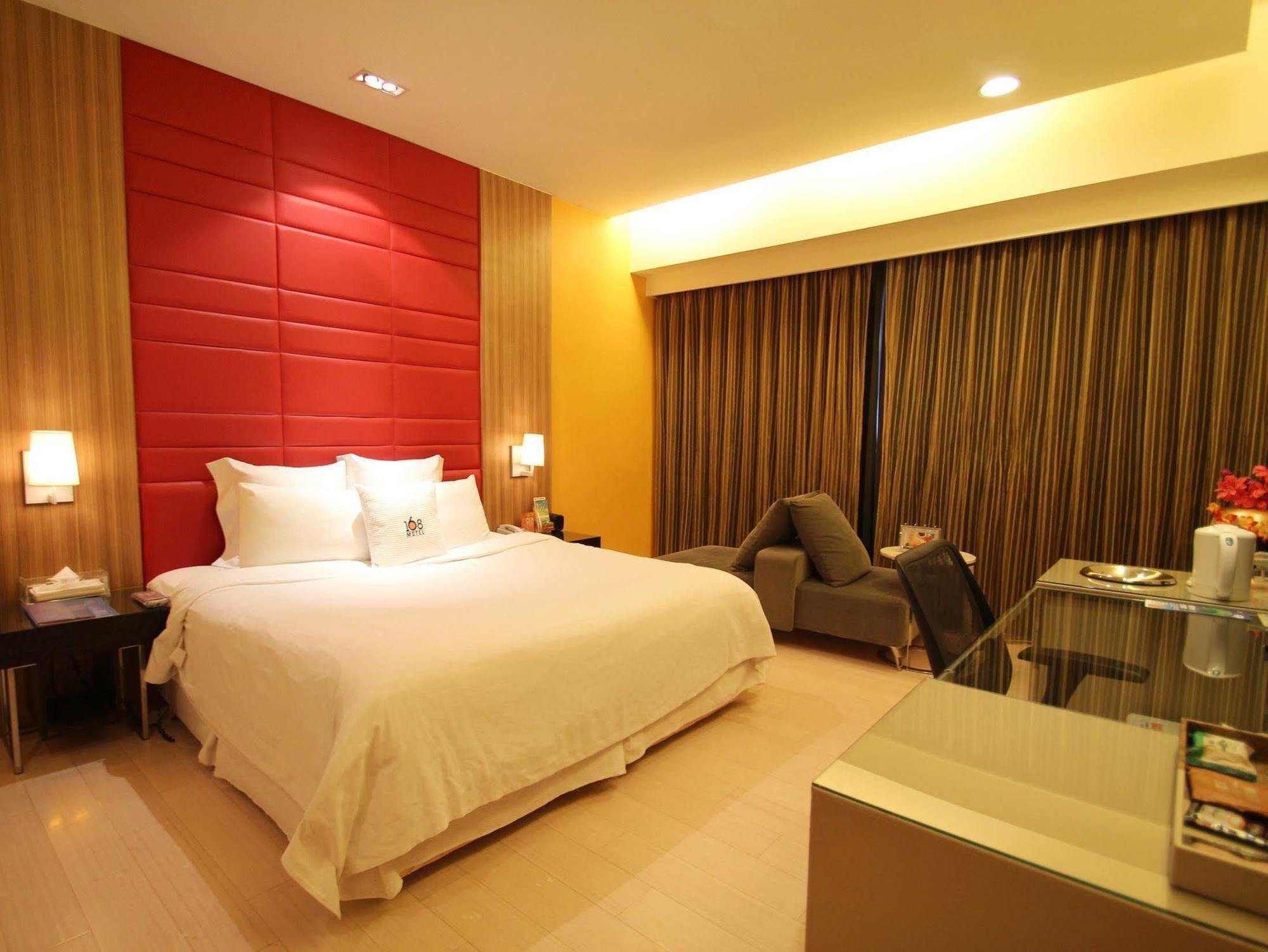 168 Motel-Hsinchu Εξωτερικό φωτογραφία